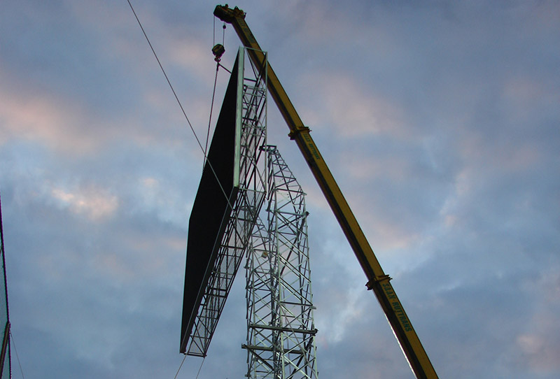 Structuri metalice pentru stații electrice și stâlpi linii electrice