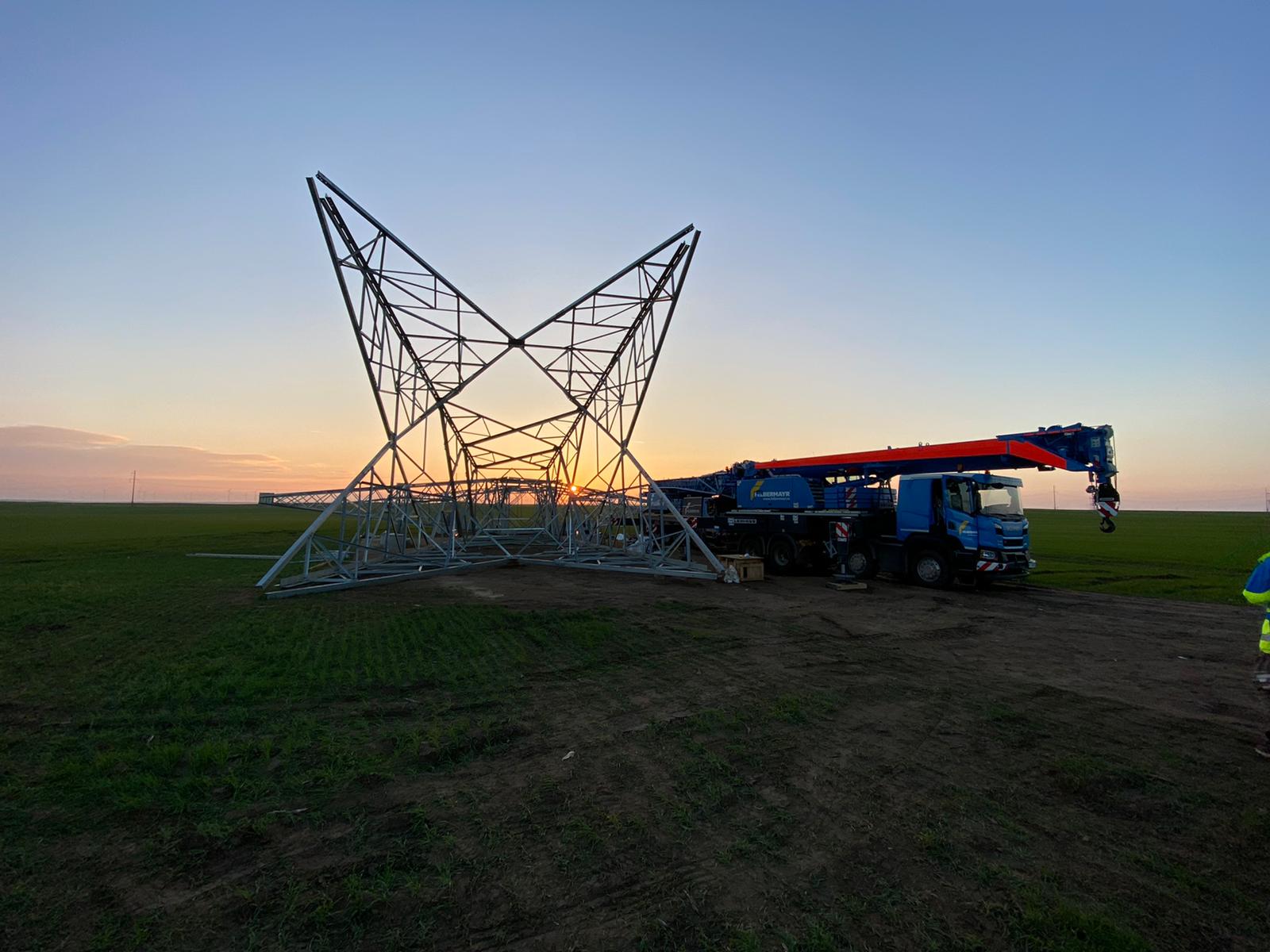 LEA 400 KV Cernavodă – Stâlpu